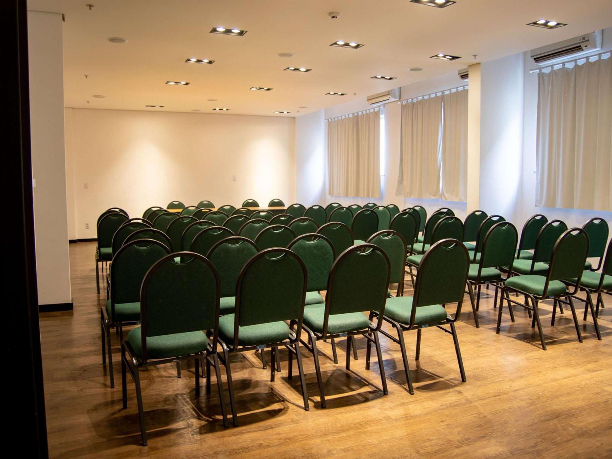 Ibis Styles Tres Rios Hotell Eksteriør bilde
