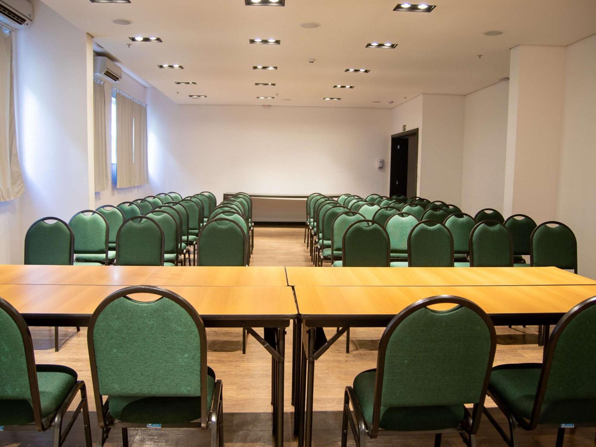 Ibis Styles Tres Rios Hotell Eksteriør bilde